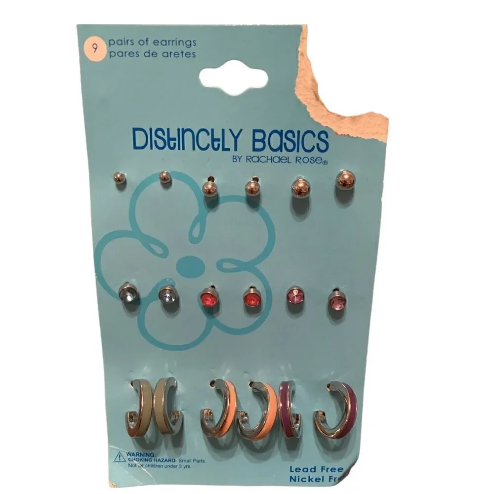 🌼🌼Distinctly Basics 9 pair earrings. NWOT🌼🌼